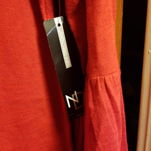 NWT New Direction top size petite small - Picture 2 of 6